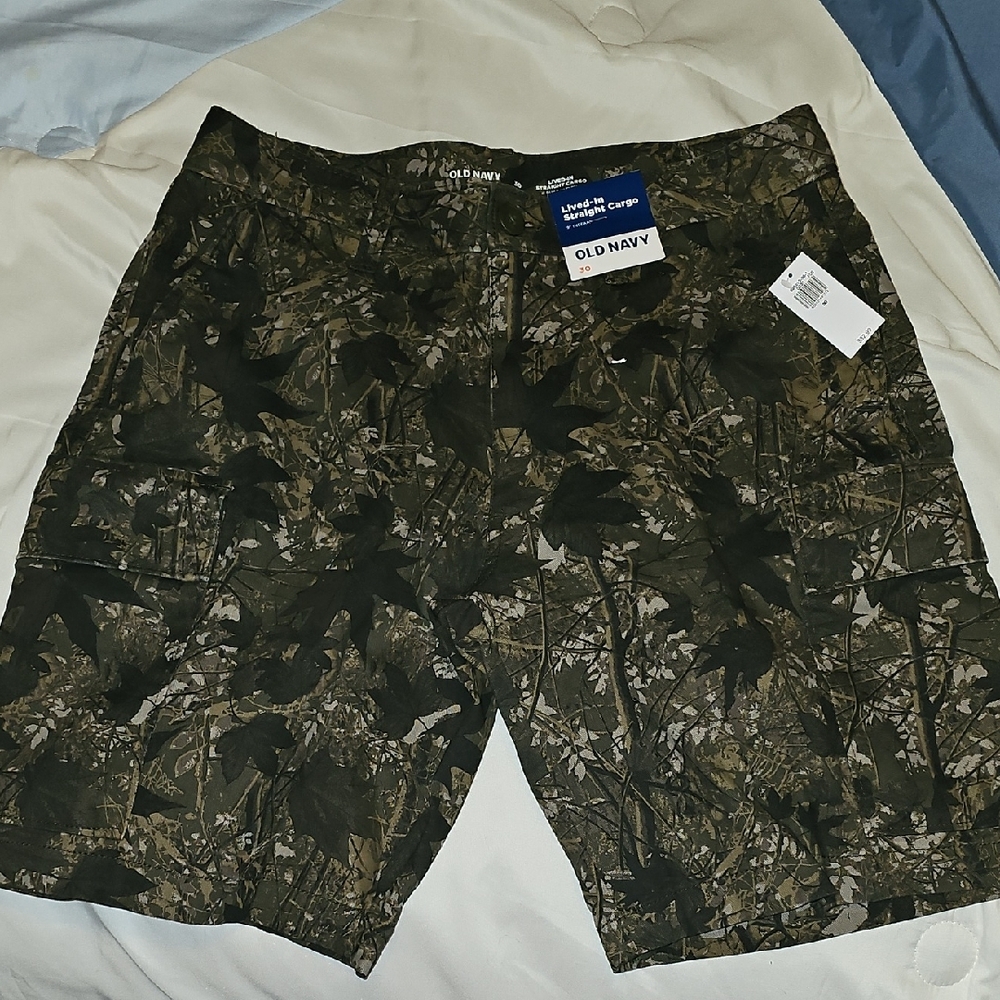 Old Navy Cargo Shorts Green and Brown Camouflage